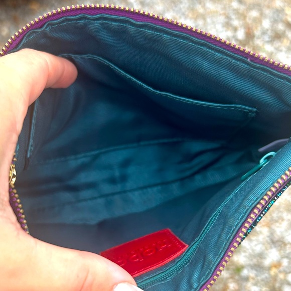 COPY - Hobo wristlet - Picture 4 of 5